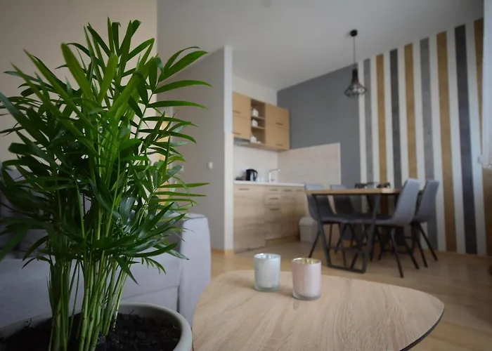 公寓 Apartman Elena 11 *